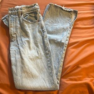 Abercrombie and Fitch 90’s straight ultra high rise jeans
